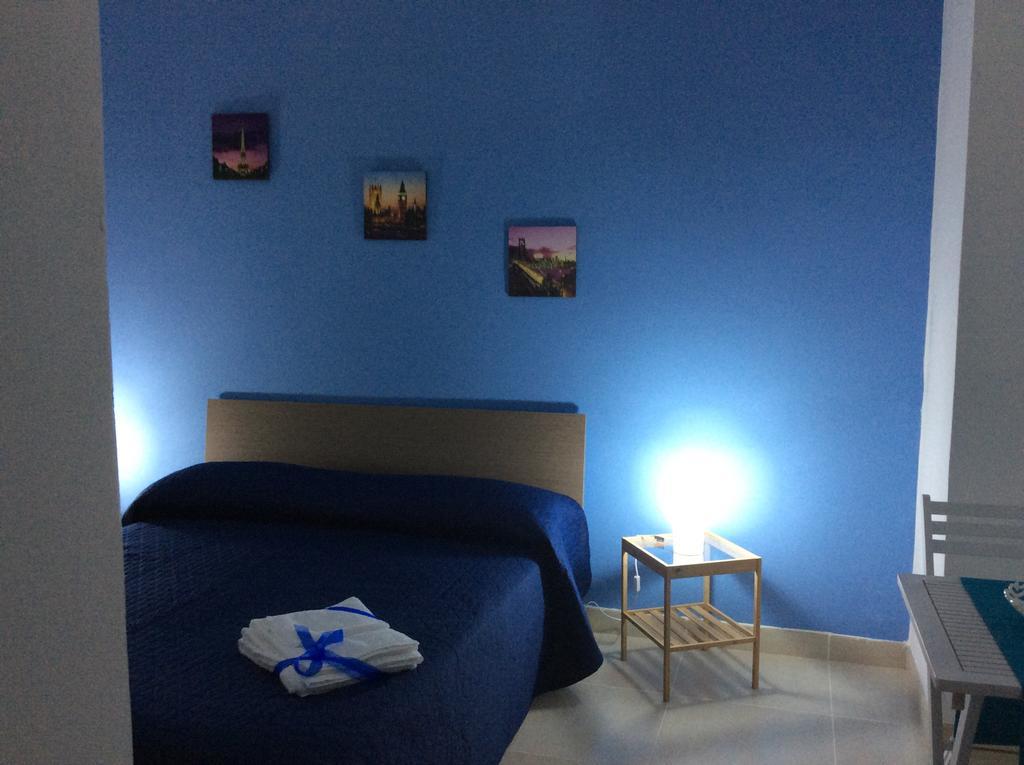B&B Casa Chiaramonte Palermo Habitación foto